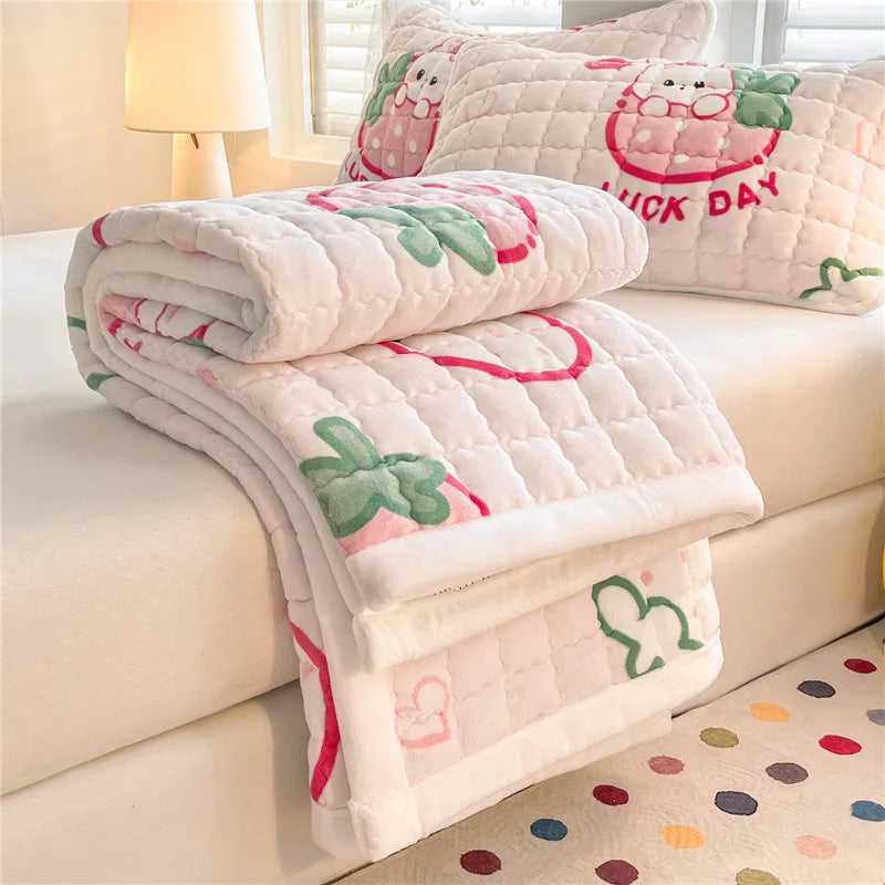 Velvet Comfort Thicken Mattress Topper – Soft Quilted Bed Mat for Winter Warm Beds