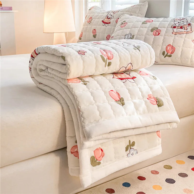 Velvet Comfort Thicken Mattress Topper – Soft Quilted Bed Mat for Winter Warm Beds