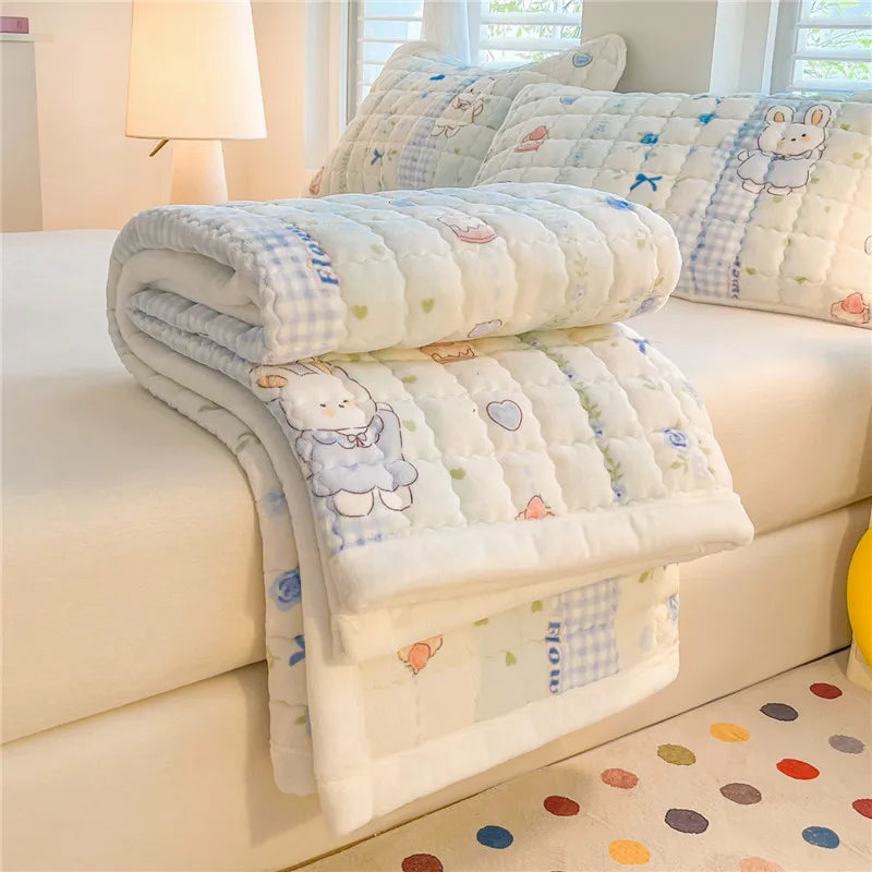 Velvet Comfort Thicken Mattress Topper – Soft Quilted Bed Mat for Winter Warm Beds