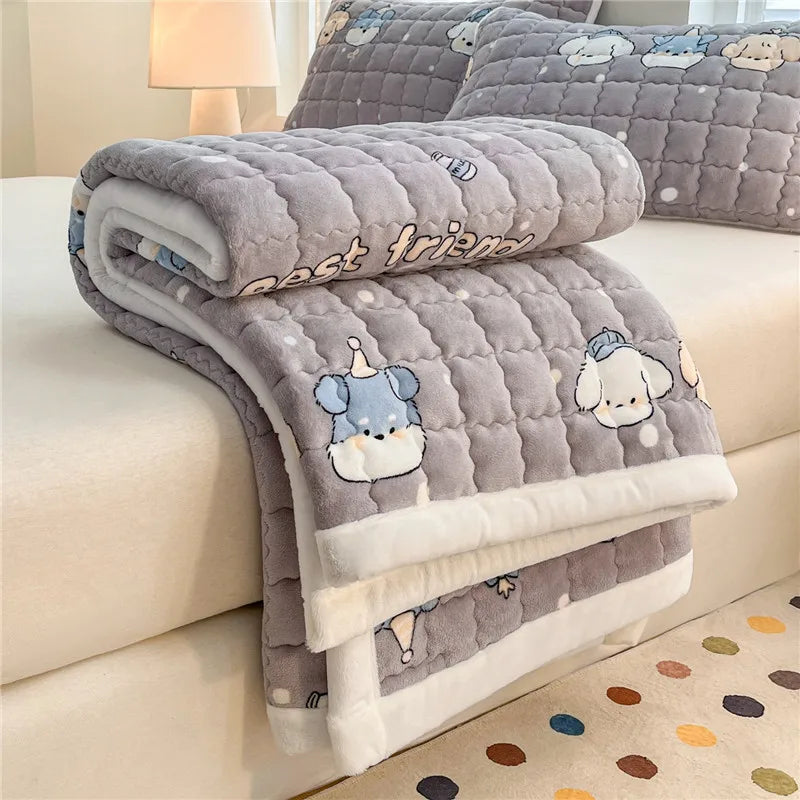 Velvet Comfort Thicken Mattress Topper – Soft Quilted Bed Mat for Winter Warm Beds