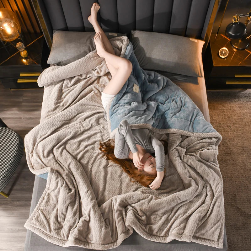 Coral Fleece Thick Blanket – Autumn/Winter