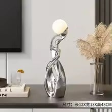 Modern Abstract Decorative Sculpture – Contemporary Art Decor